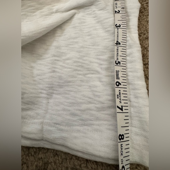 NWT The Range Brand Women's White Sleeveless Tank Top Large Cropped - Picture 9 of 9